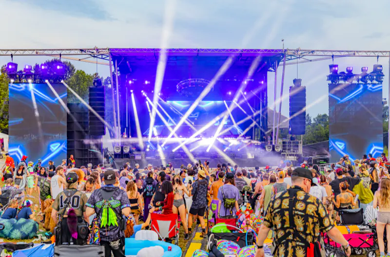 Daytime crowd in front of the Sound Haven 2026 mainstage
