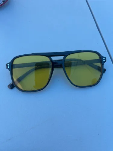 Found item: Sunglasses